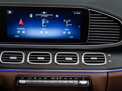 New 2025 Mercedes-Benz GLE 350 4MATIC image 16