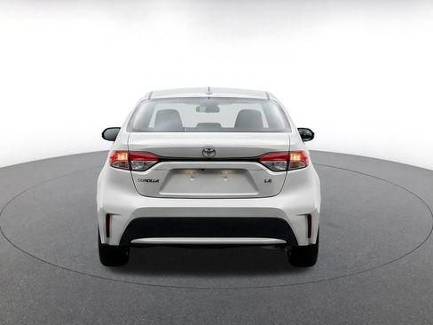 Used 2025 Toyota Corolla LE FWD image 8