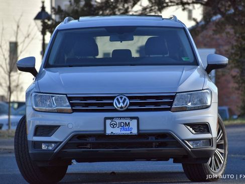 Used 2019 Volkswagen Tiguan SEL w/ 3rd Row Seat Package AWD/4WD image 3