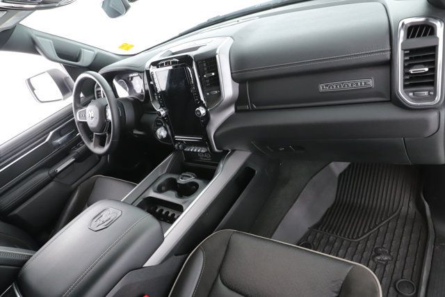 Used 2024 RAM 1500 Laramie AWD/4WD image 32