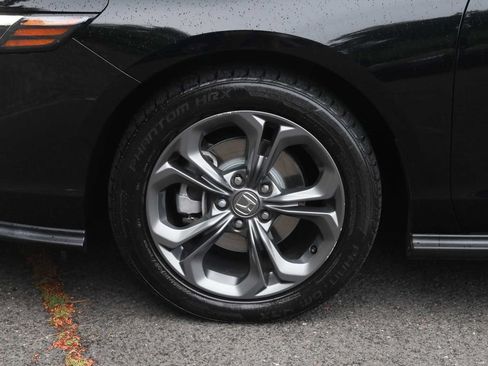 Used 2023 Honda Accord EX image 15