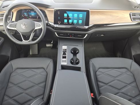 New 2026 Volkswagen Atlas SE FWD image 19
