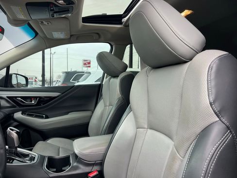 Used 2020 Subaru Outback Limited image 40