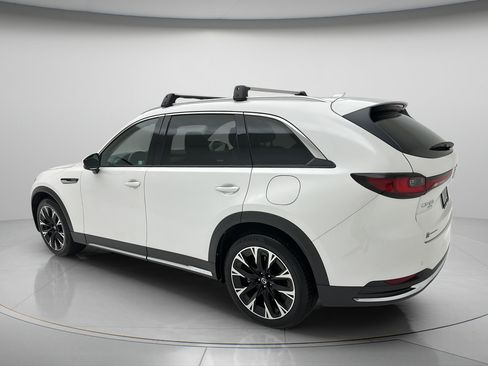 Used 2024 MAZDA CX-90 Plug-In Hybrid w/ Premium Pkg AWD/4WD image 4