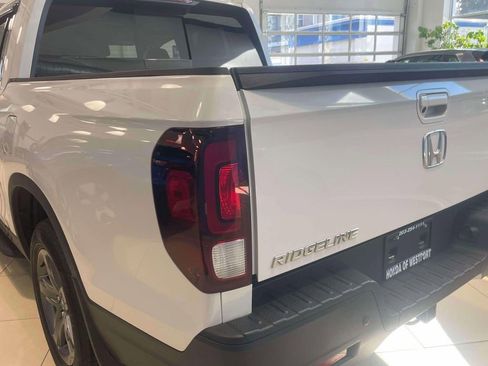 Certified 2023 Honda Ridgeline RTL-E image 9