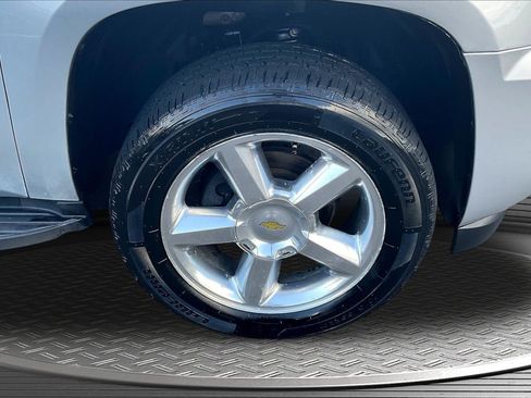 Used 2012 Chevrolet Tahoe LTZ AWD/4WD image 33