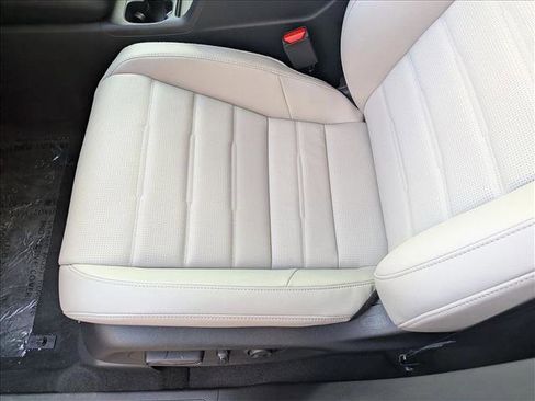 New 2026 Honda CR-V EX-L image 4