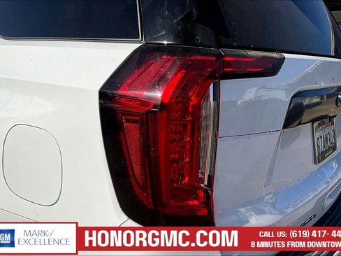 Used 2022 GMC Yukon AT4 AWD/4WD image 21
