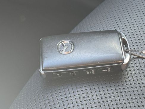 Used 2025 MAZDA CX-90 3.3 Turbo w/ Preferred Package image 22