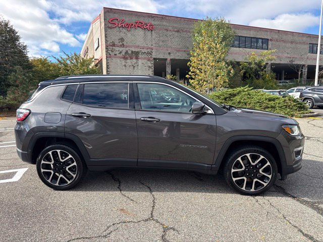 Used 2019 Jeep Compass Limited w/ Advanced Safety Group AWD/4WD image 16