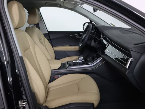 Certified 2026 Audi Q7 3.0T Premium AWD/4WD image 13