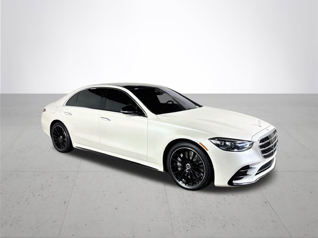 Used 2022 Mercedes-Benz S 500 4MATIC image 4