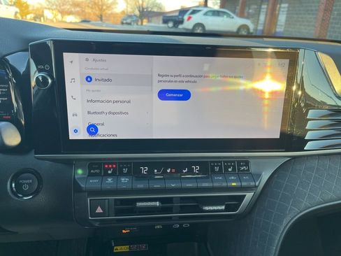 Used 2025 Toyota Camry XLE image 69