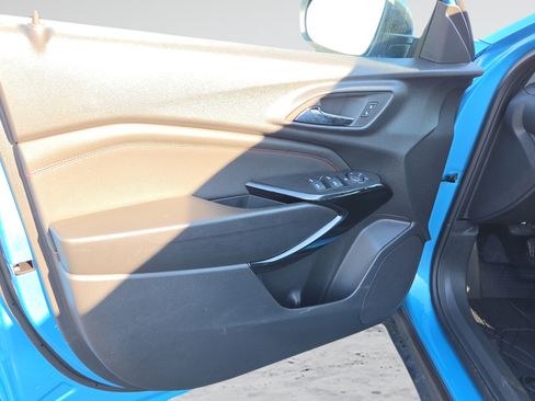 New 2026 Chevrolet Trax RS FWD image 39