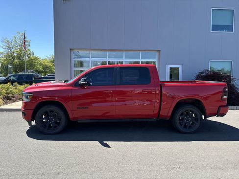 Used 2021 RAM 1500 Laramie AWD/4WD image 2
