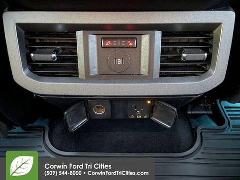 Used 2023 Ford F350 Lariat w/ Chrome Package image 13