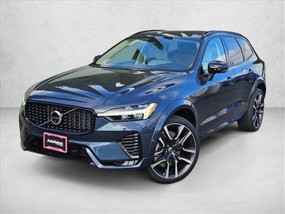New 2025 Volvo XC60 B5 Ultra w/ Protection Package Premier