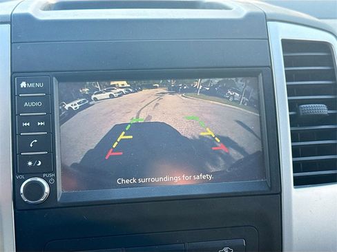 Used 2019 Nissan Frontier SV image 15