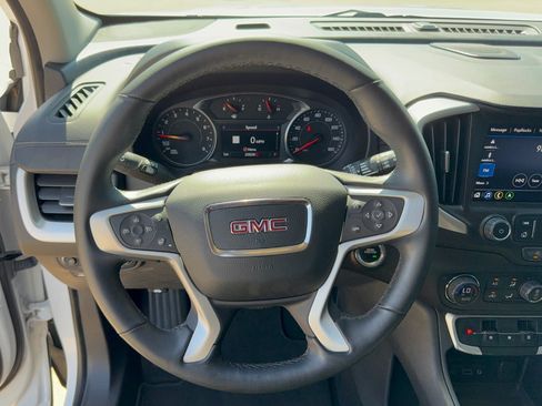 Used 2024 GMC Terrain SLT w/ Infotainment Package II AWD/4WD image 10