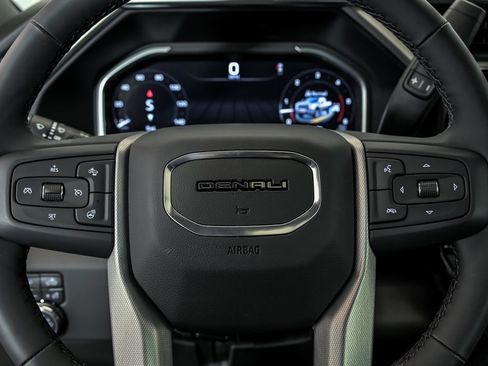 New 2026 GMC Sierra 2500 Denali w/ Denali Reserve Package AWD/4WD image 15