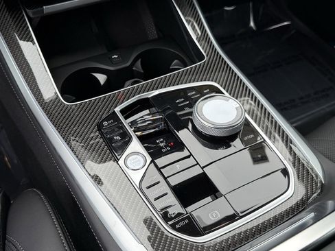 New 2026 BMW X5 M60i image 25