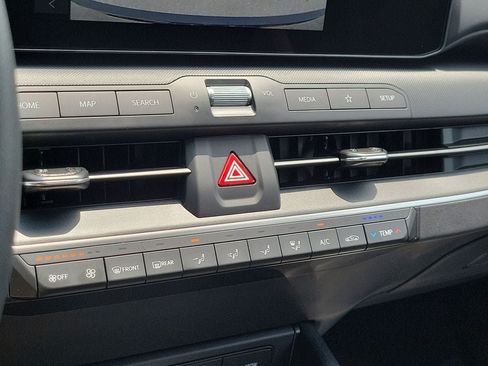 New 2026 Kia K4 FWD image 16