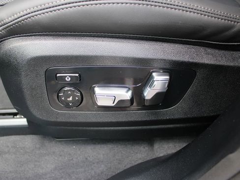 New 2026 BMW X7 xDrive40i w/ Executive Package image 31