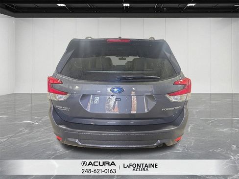 Used 2022 Subaru Forester Limited image 6