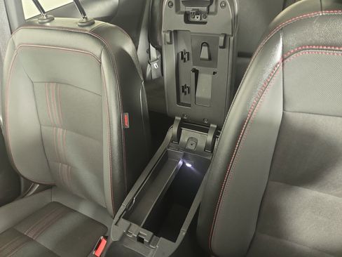 Used 2024 Chevrolet Equinox RS image 29