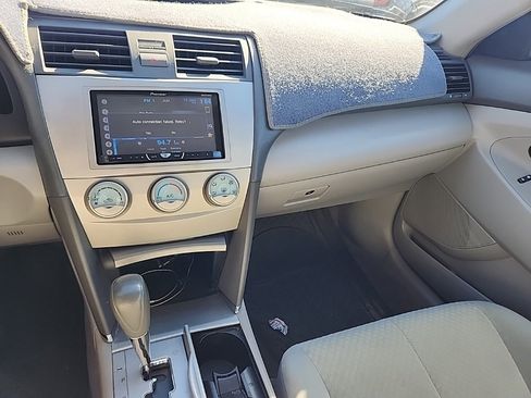 Used 2009 Toyota Camry image 13