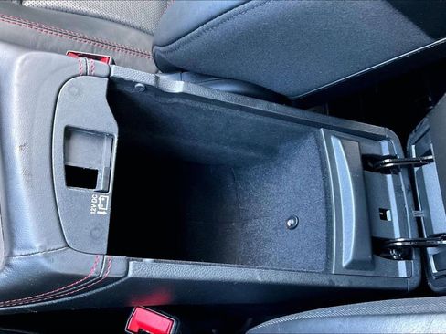 Used 2023 Dodge Durango GT image 26