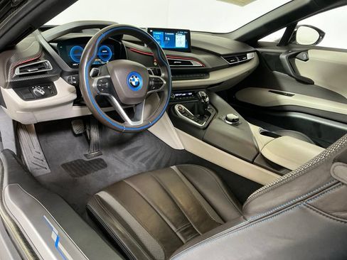Used 2019 BMW i8 Roadster AWD/4WD image 19