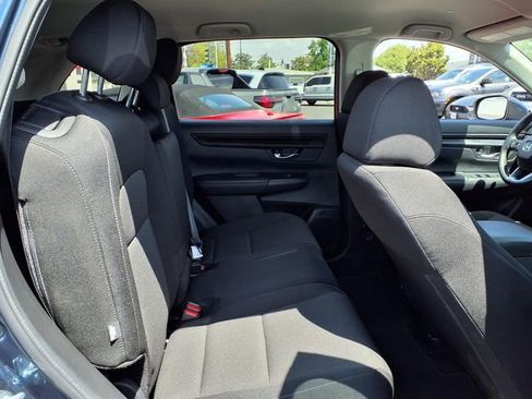 Used 2025 Honda CR-V LX image 24