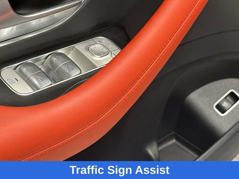 Certified 2024 Mercedes-Benz GLE 53 AMG 4MATIC image 11