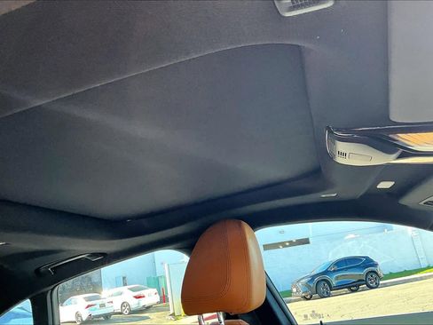 Used 2025 BMW i4 eDrive40 w/ Premium Package image 13