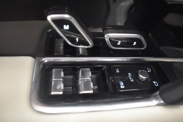 Used 2023 Land Rover Range Rover SE AWD/4WD image 21