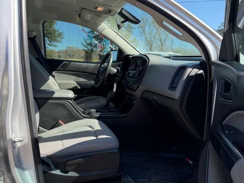 Used 2017 Chevrolet Colorado W/T w/ WT Convenience Package image 10