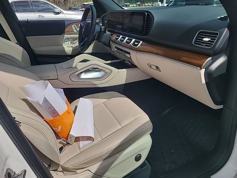 Used 2026 Mercedes-Benz GLE 350 4MATIC image 12