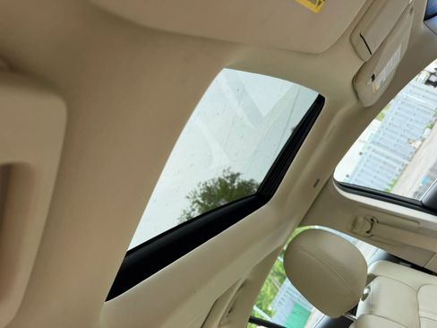 Used 2016 Lincoln MKS AWD w/ Equipment Group 101A image 18