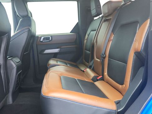 Used 2022 Ford Bronco Outer Banks AWD/4WD image 21