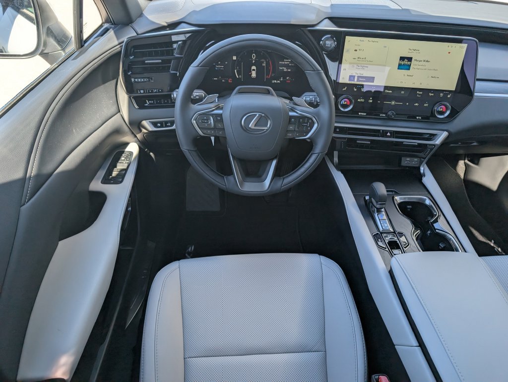New 2026 Lexus RX 350 Premium w/ Convenience Package FWD image 3