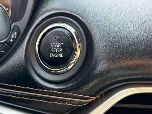 Used 2025 MAZDA CX-70 3.3 Turbo S w/ Premium Package image 29