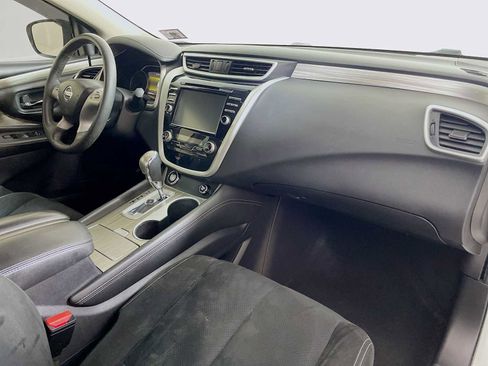 Used 2017 Nissan Murano SV image 27