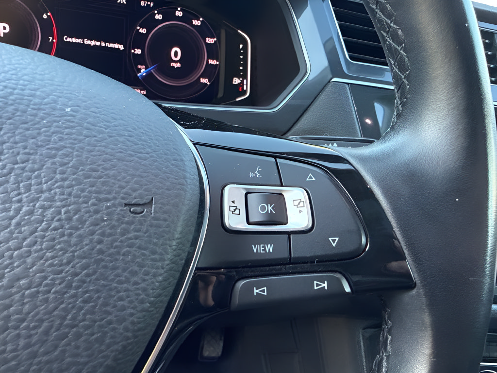 Used 2019 Volkswagen Tiguan SEL Premium AWD/4WD image 25