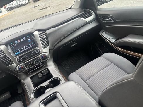 Used 2020 Chevrolet Tahoe LS w/ Enhanced Driver Alert Package image 22