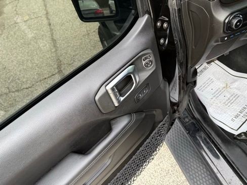 Used 2023 Jeep Wrangler Unlimited Sahara w/ Cold Weather Group image 20