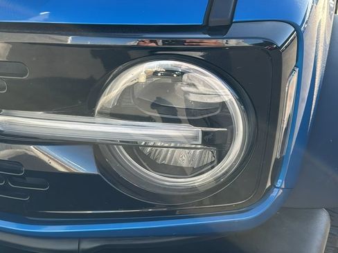Certified 2022 Ford Bronco Wildtrak AWD/4WD image 6