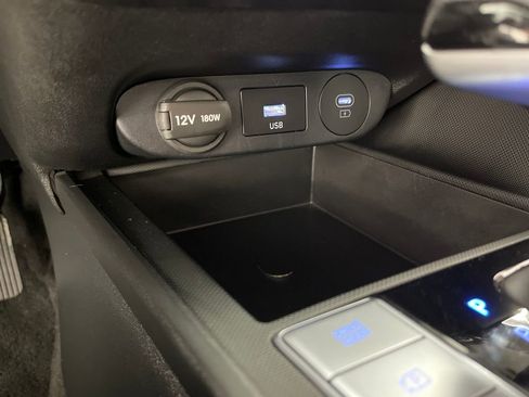 Certified 2025 Hyundai Elantra Blue image 30