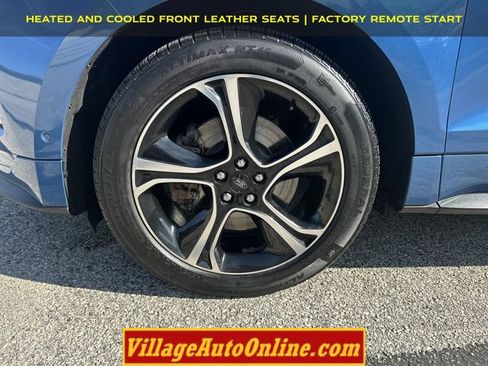 Used 2019 Ford Edge ST w/ Equipment Group 401A AWD/4WD image 9
