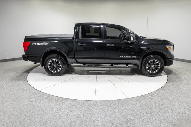 Used 2019 Nissan Titan PRO-4X AWD/4WD image 6